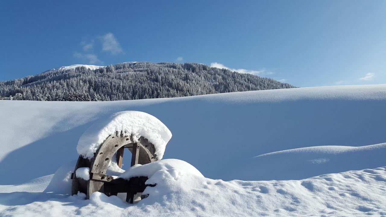 Gasthof Wacht Untertilliach エクステリア 写真