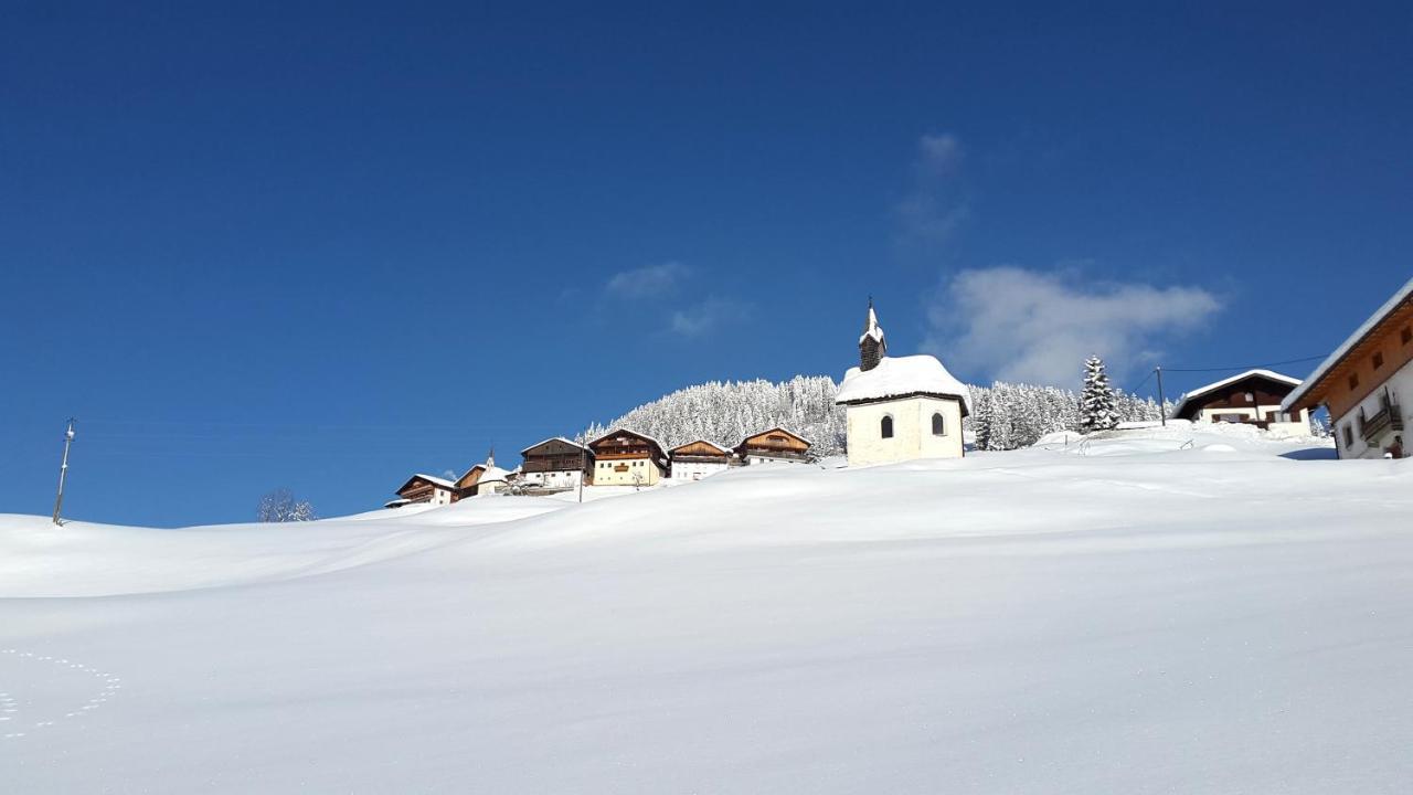 Gasthof Wacht Untertilliach エクステリア 写真