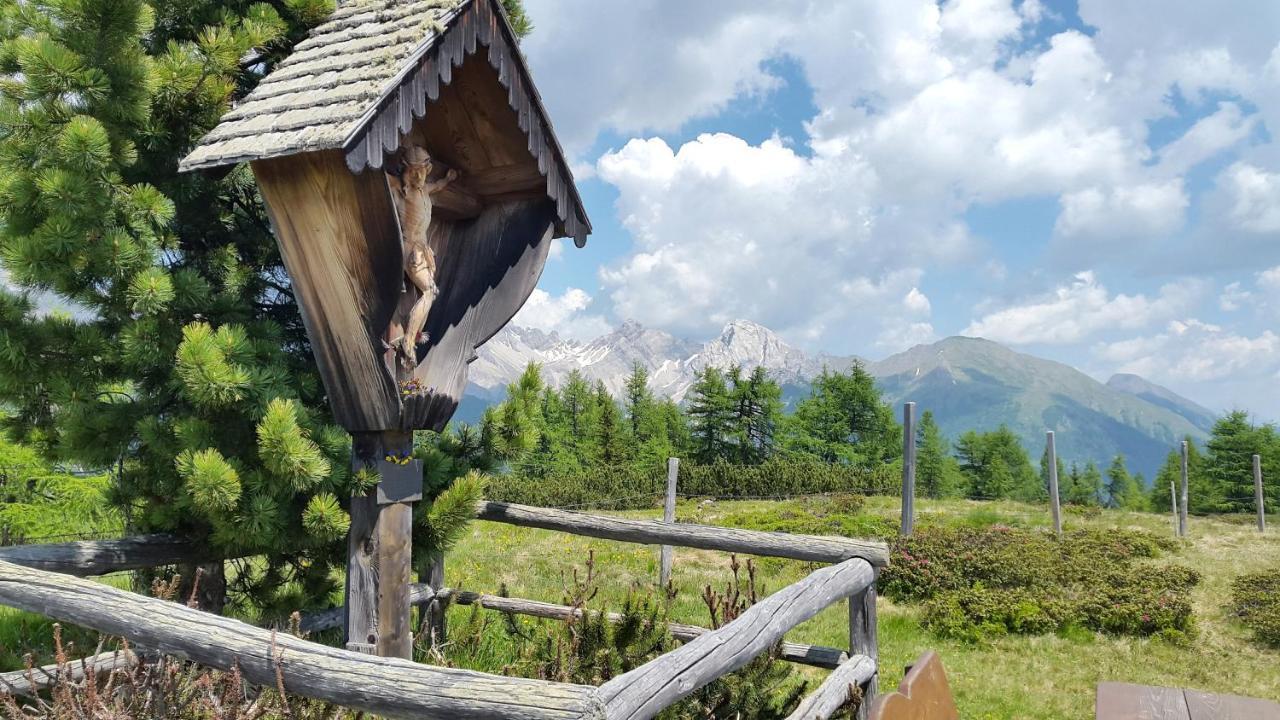 Gasthof Wacht Untertilliach エクステリア 写真